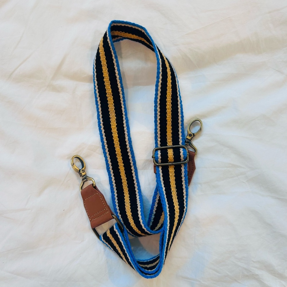 Noonday Crossbody Leather Bag with Extra Strap - Picture 6 of 7